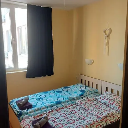 アパート Charming Sunny 2 Bedrooms 1 Bath